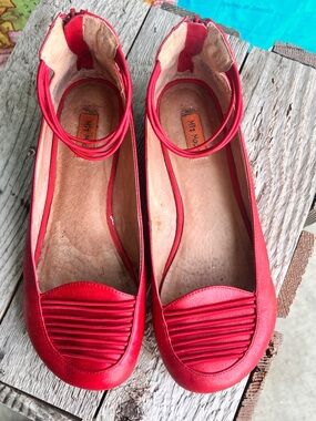 Miz Mooz Red Leather Ankle-Strap Flats — fit like a 9.5W